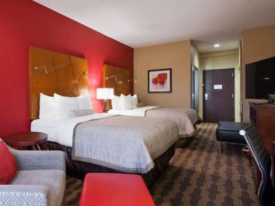 Best Western Plus Fairview Inn & Suites מראה חיצוני תמונה