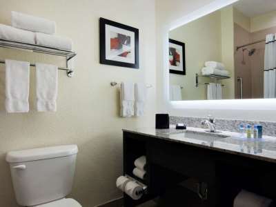 Best Western Plus Fairview Inn & Suites מראה חיצוני תמונה